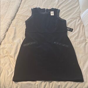 Elegant Black Sleeveless Dress